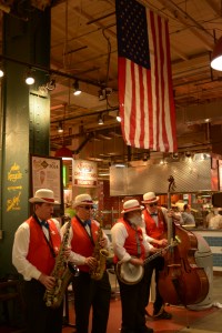 Lunchtime jazz at the Reading Terminal Market